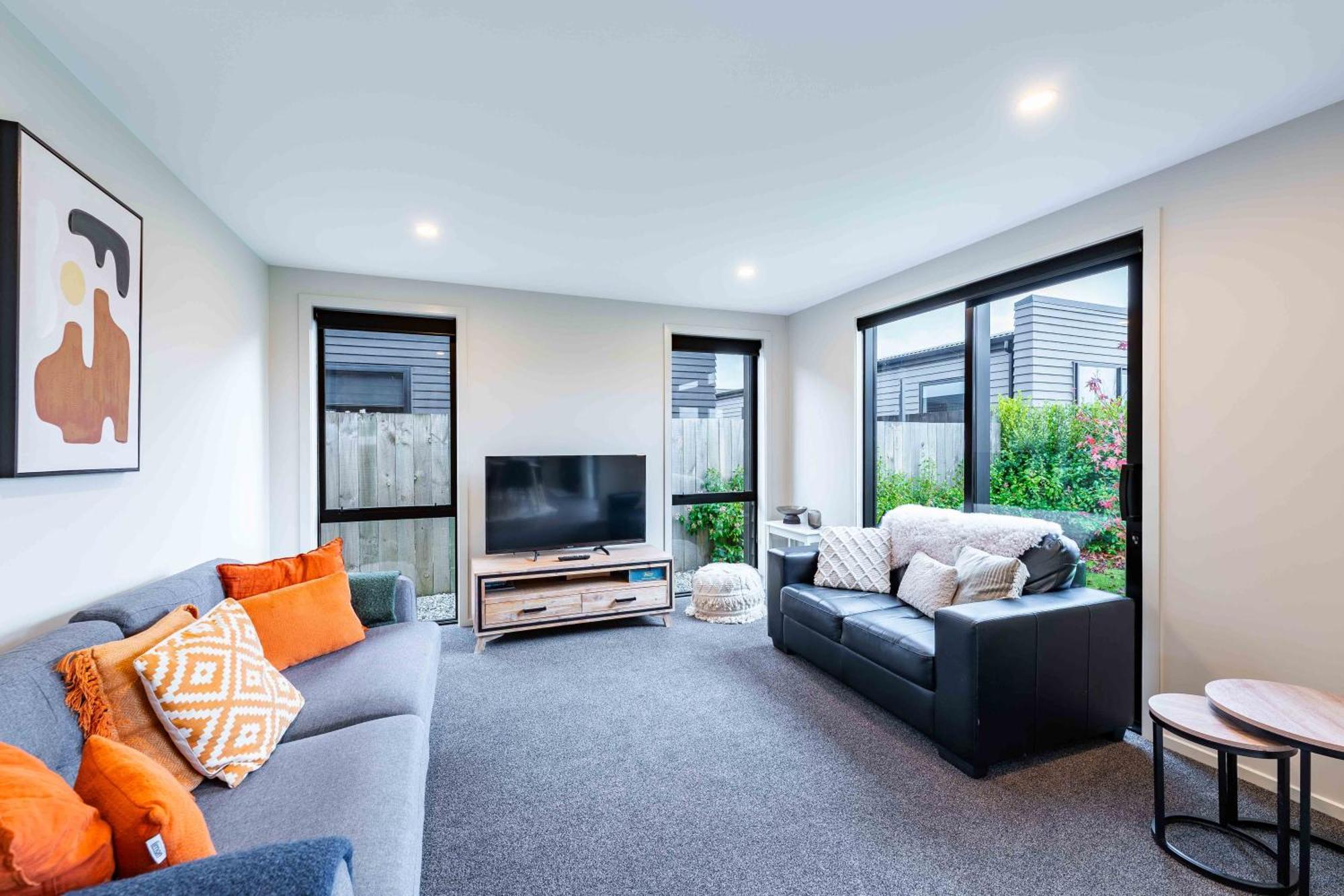 Outlet Sanctuary Villa Wanaka Exterior photo